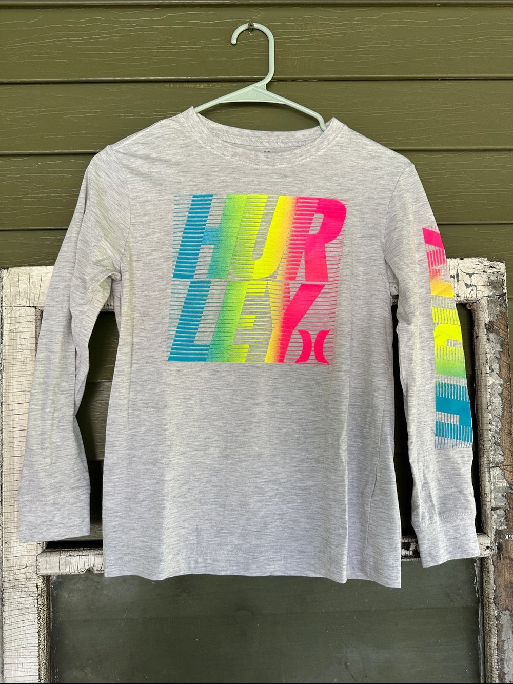 Hurley Gray‎ Long-Sleeve Tee with Neon Logo